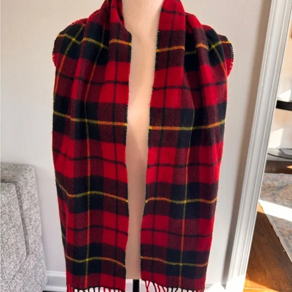 James Pringle Weavers Made in Scotland Red and Black Tartan Scarf - Picture 2 of 2